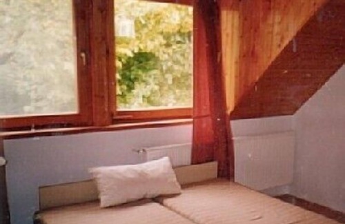 Badacsonyors Apartment | New apartment with lake view, about 200 meters from a beautiful beach