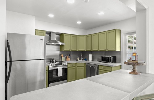 Palma Ceia House | NEW! Bayside Breeze - Charming Apt Near Bayshore