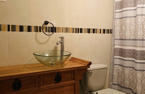Puerto Nuevo Apartment | New Beautiful 2 bedroom full Apartment San Juan, Area Metro.