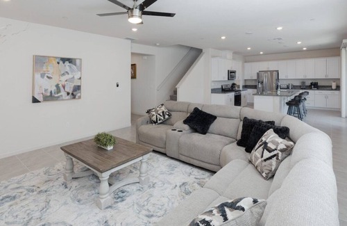 Pleasant Grove House | New Build Amazing 5 bedroom house