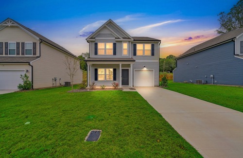 Dallas House | NEW! Charming Getaway Perfect for Relaxation