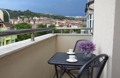 Blagoevgrad Apartment | New & Comfortable home in Blagoevgrad center