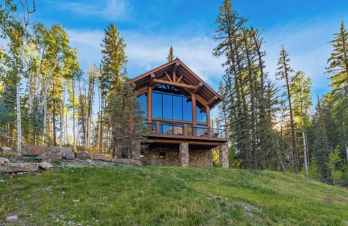 Mountain Village House | New Construction Mountain views 4 Bedroom Hot Tub!