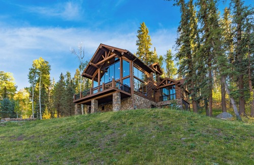 Mountain Village House | New Construction Mountain views 4 Bedroom Hot Tub!