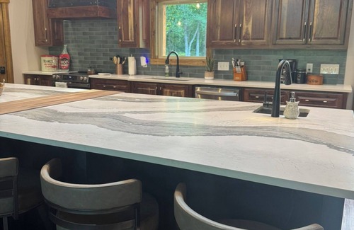 Murfreesboro Cabin | NEW Diamond in the Rough Riverfront Retreat on the Little Missouri River