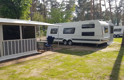 Stadt Wusterhausen House | New glamping accommodation rental caravan with toilet and kitchen