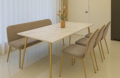 Seocho-dong Apartment | New highend residence near nambu bus terminal 방1 거실1 더블침대2개