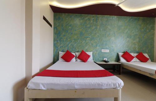 Hiriyur Hotel | NEW HOTEL SURYA LODGE