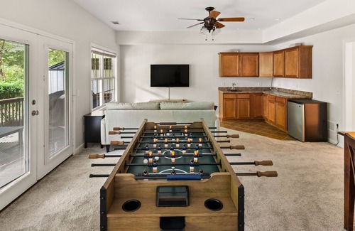 Seneca House | NEW! Lakehouse Retreat near Clemson