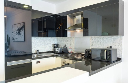 Downtown Dubai Apartment | New Listing Burj Khalifa View Dubai Mall