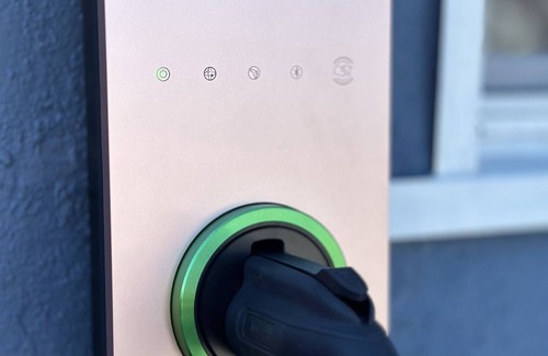 Dimond House | NEW LISTING! Centrally Located ☀️ Bright Two Bedrooms by RedAwning