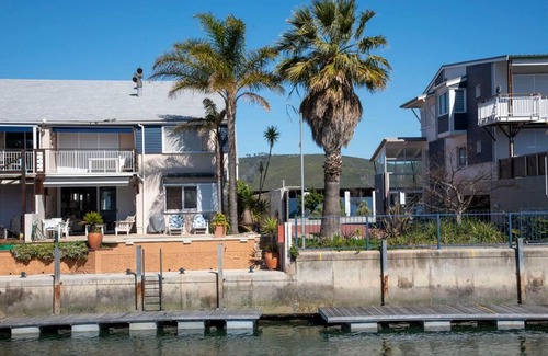 Waterfront Apartment | NEW LISTING - PARADISE ON THE WATER AT COMMODORE