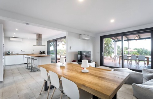 Arenys de Munt House | NEW LISTING: Villa Costa Barcelona with sea views!