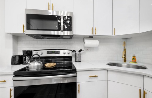 South Philadelphia Apartment | New Luxury 1BRM Apt with Private Patio by A.C.T.