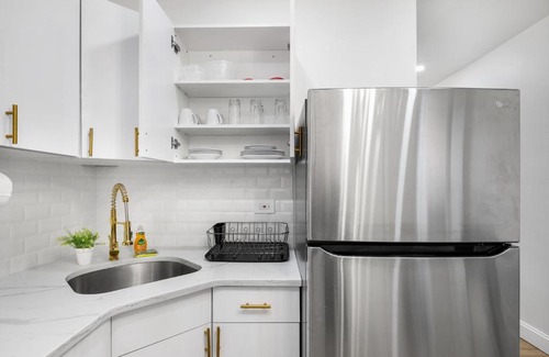 South Philadelphia Apartment | New Luxury 1BRM Apt with Private Patio by A.C.T.