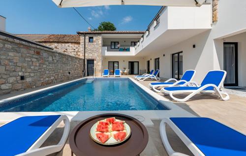 Sveti Filip i Jakov Villa | NEW! Luxury Stone Villa Sokol with large pool in Gornje Raštane