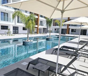 Universal Apartment | New, Modern Studio, Universal Residences