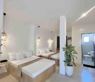 Suba Basbas Apartment | NEW Modern Suite near Beach & Airport
