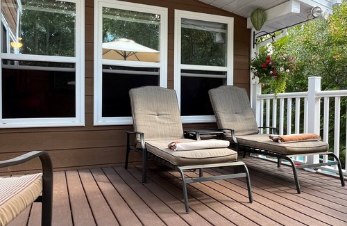 Victoria Beach Cottage | NEW NIRVANA RENTALS LISITING* Victoria Beach with a Hottub awaits. Booking 2026