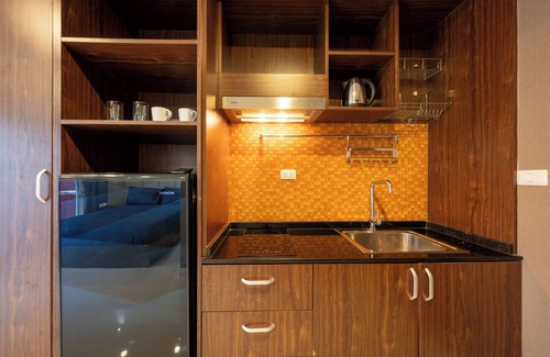 Pratumnak Hill Apartment | New Nordic Marcus 3 by Apartwell