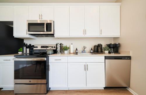 North Park Apartment | NEW Organic Modern Luxury 1BD/1BA- close to everything!