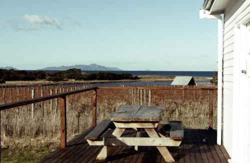 Little Swanport Apartment | *New* Pip's Place at Lisdillon Vineyard