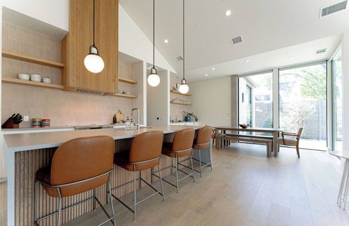 Tarrytown House | *NEW* - Pool, Downtown Austin, Private Bathrooms for Each Bedroom