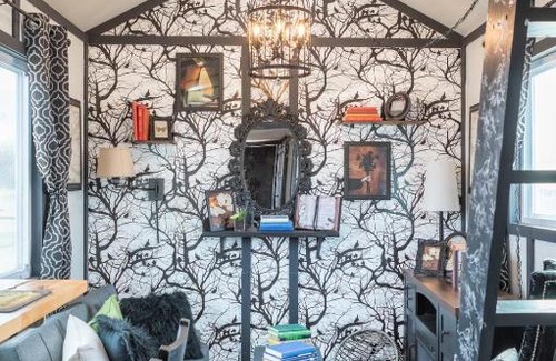 Rio Communities Apartment | NEW “Relentless Raven”Tiny House W/ Escape Room