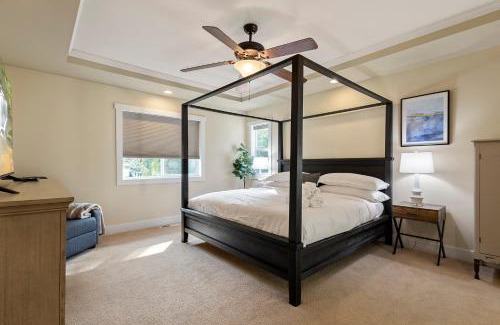 Concrete House | New Skagit Sunset Birdsview, Concrete, WA