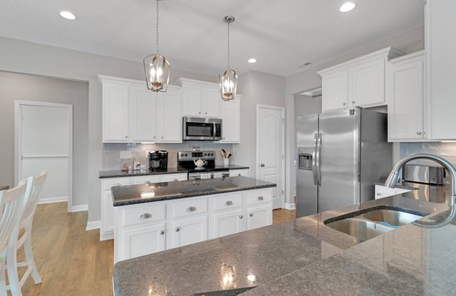 Aberdeen House | New! Spacious 4 BD Golf Getaway with Game Room!