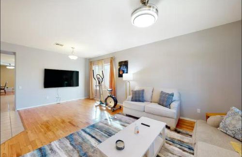 Westwing Mountain House | NEW! Stunning Peaceful Peoria Home - Very Close to Sports Complex