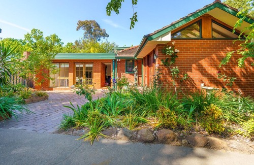 Turner House | New to VRBO: Charming 3BR Turner Home Near Canberra Centre