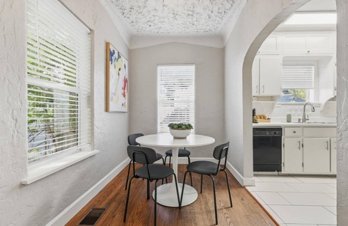 Park Cities House | New! University Park | SMU Campus 1 block 1st FL