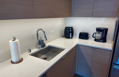 Civic Core Apartment | NEW Upscale Downtown San Diego Stay Queen Bed Pool Sauna