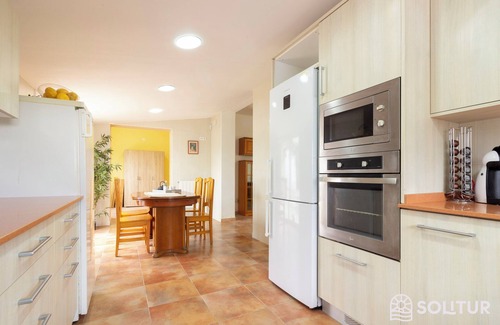 La Bisbal del Penedes Villa | NEW villa with PADEL COURT and PRIVATE POOL