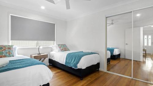 Copacabana House | New With A View Accom Holidays