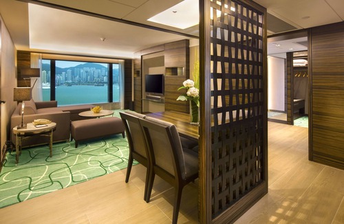 Tsim Sha Tsui Hotel | New World Millennium Hong Kong Hotel