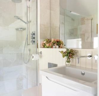Cromarty Firth Hotel | Newhall Mains