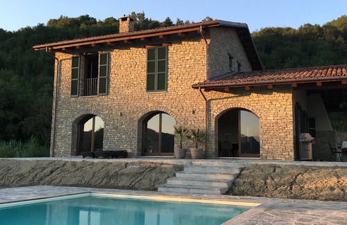 Cartosio House | Newly built authentic stone house with infinity pool