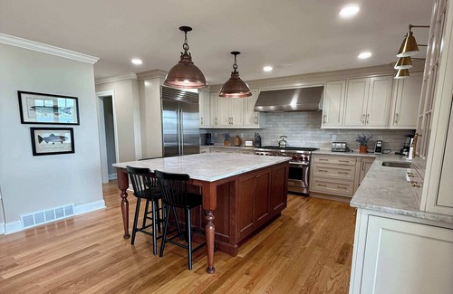 Mandana House | Newly Built! Skaneateles Level Lakefront-Ready to Rent!