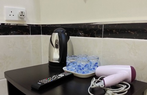 Mong Kok Apartment | Newly Decorated Comfort Guesthouse