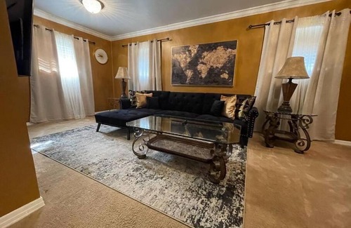 Mobile House | Newly Furnished Near Uni of South Alabama and I-65