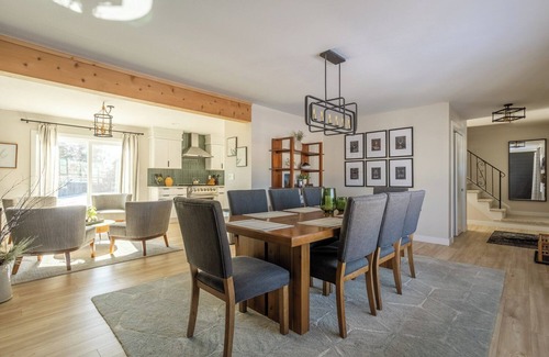 Columbine House | Newly remodeled modern farmhouse near the Rocky Mountains!