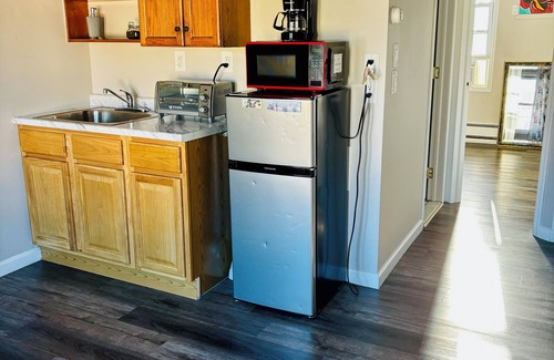 North Ironbound Apartment | Newly renovated 1bed Apt in the heart of the Iron Bound