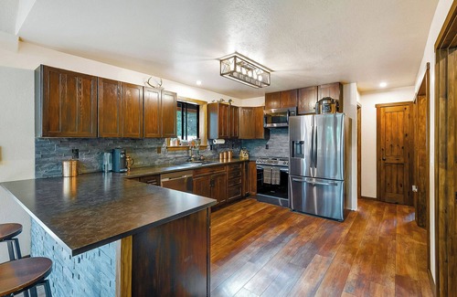 Maple Falls Cabin | Newly Renovated Rustic Modern A-Frame Cabin Near Mt Baker & Silver Lake