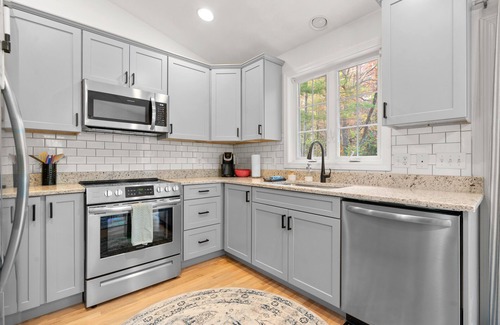 Kenyon House | Newly renovated cottage 5 minute drive to several beaches. Great location!