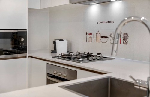 Newstead Apartment | Newstead 1-bdr Apt w free car park fantastic pool