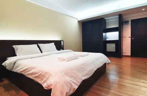 Lak Si Hotel | Next Bird Suite