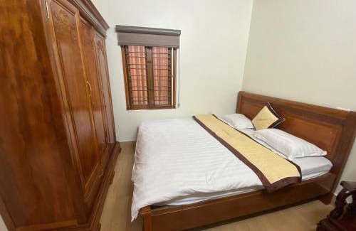 Hoa Lu House | Nhà Nghỉ Tùng Nhiên