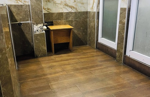 Osu Klottey Hotel | Niagara Hotel